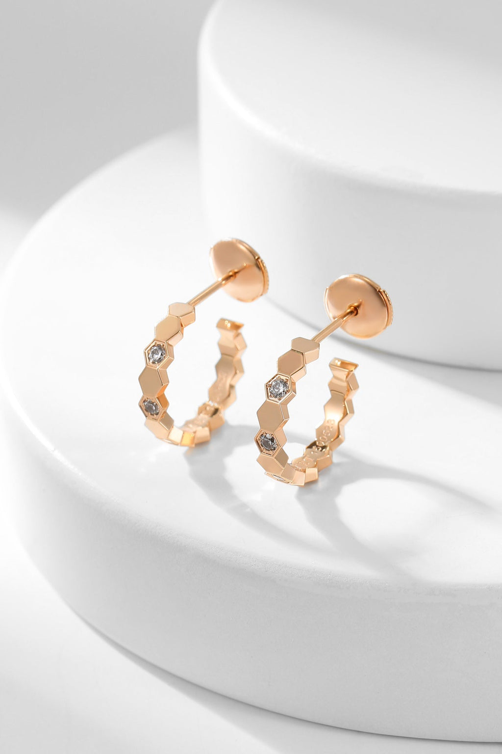[Royal]BEE LOVE DIAMOND HOOP EARRINGS